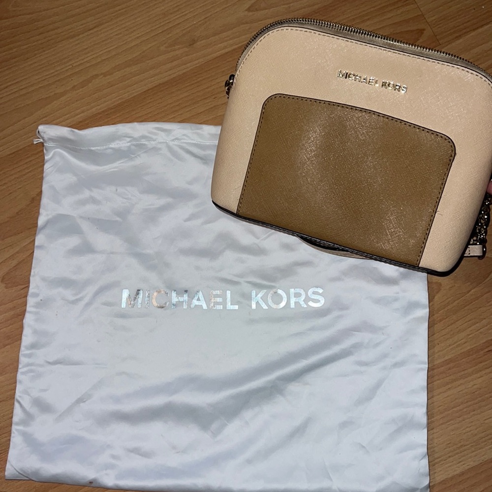 Michael Kors Crossbody Purse